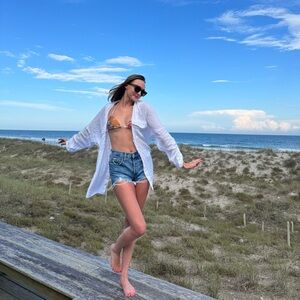 Meet your Posher, Ella